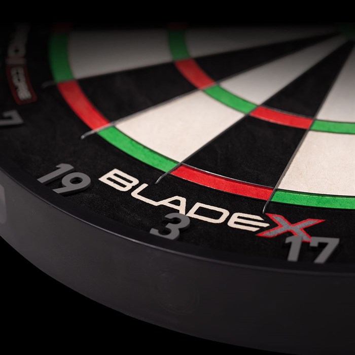 Winmau Blade X Pro Core - Official PDC dartskive fra Winmau